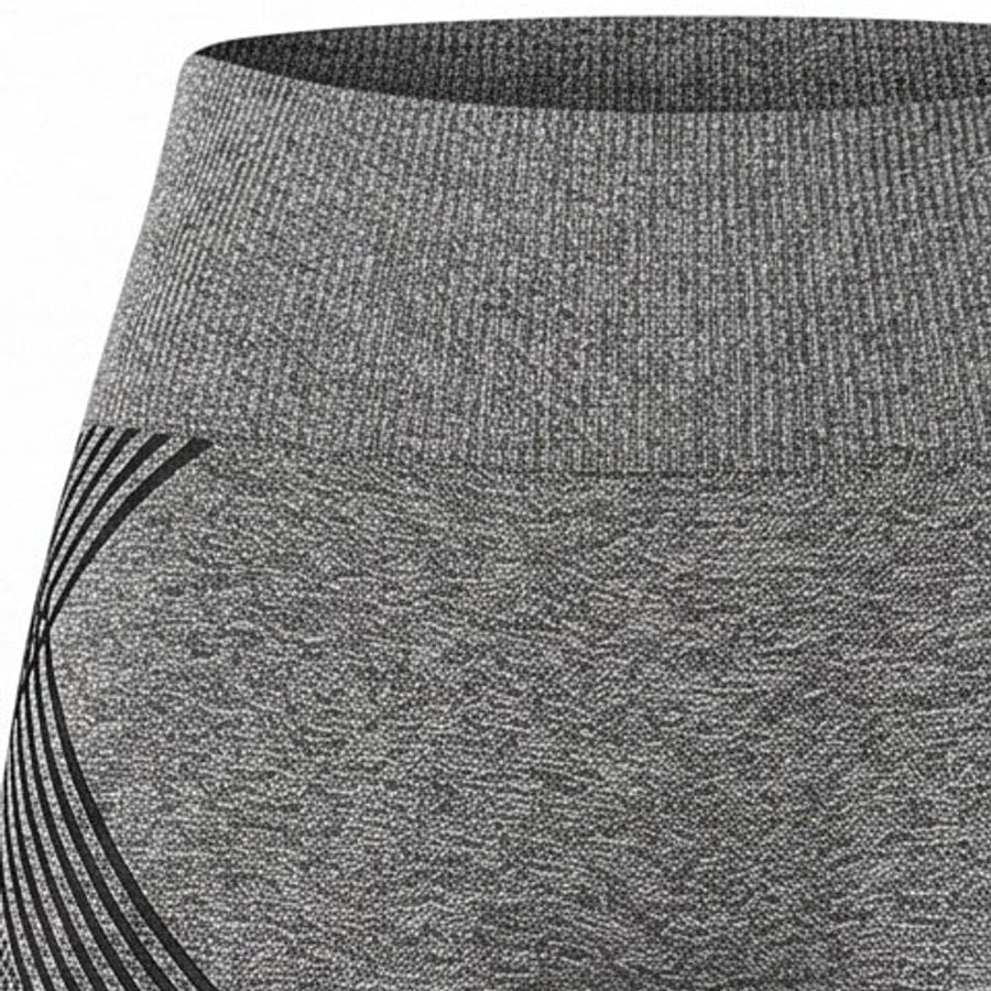Detail: high, wide ribbed waistband